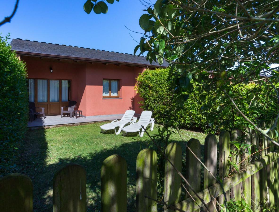 Apartamentos El Guindal Tapia De Casariego Exterior photo